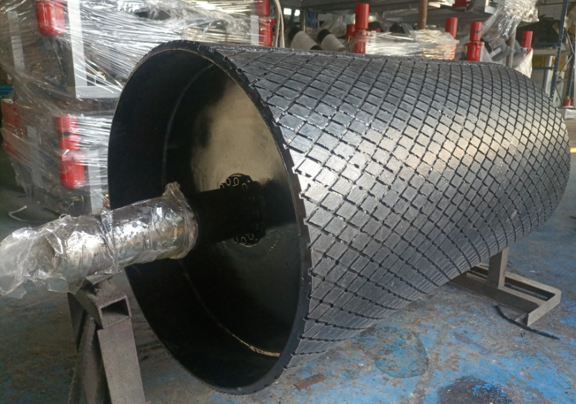 輸送機冷粘滾筒包膠施工操作流程